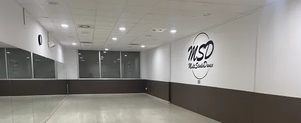 Escuela de baile Andanzas: Pasión y ritmo en movimiento