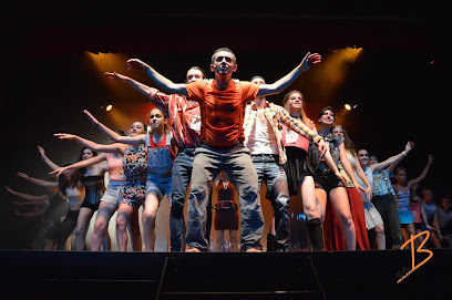¡Descubre el arte de bailar en ARTÍSTIK Sabadell!