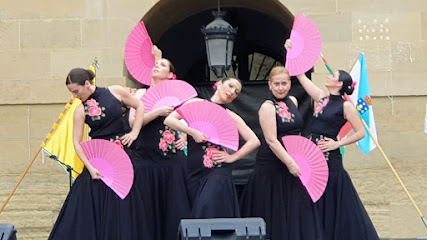 Escuela de baile Andanzas: Pasión y ritmo en movimiento ¡Siente la pasión por el baile en Gipuzkoa con Amaia González Caballero!