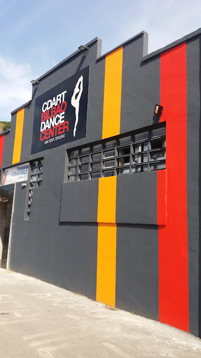 Escuela de baile Andanzas: Pasión y ritmo en movimiento ¡Descubre el ritmo en la Academia Ana Rosa Tercero!