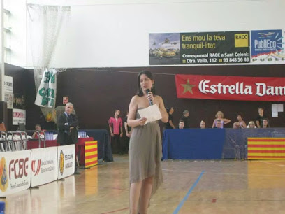 Escuela de baile Andanzas: Pasión y ritmo en movimiento ¡Descubre el ritmo en Academia de Baile Aprenem en Figueres!