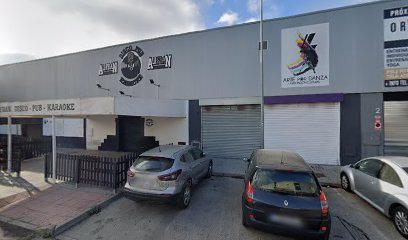 Escuela de baile Andanzas: Pasión y ritmo en movimiento ¡Descubre el arte del baile en Jerez con Arte por Danza!