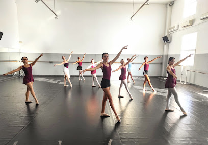 Atelier de la Danza: Tu Academia de Baile en Torremolinos