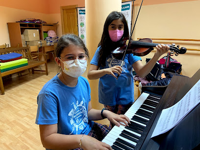 Escuela de baile Andanzas: Pasión y ritmo en movimiento Aprende a bailar en Palencia con Academia Bordón