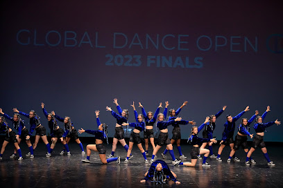 Escuela de baile Andanzas: Pasión y ritmo en movimiento Bst Danza: tu academia de baile en Torrelavega