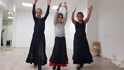 Escuela de baile Cambalache Aguadulce: Pasión y ritmo en cada paso