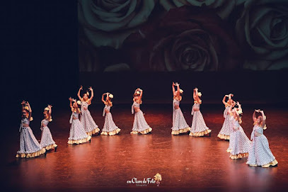 Escuela de baile Andanzas: Pasión y ritmo en movimiento ¡Baila con pasión en la Academia Carmen M. Abellan en Murcia!