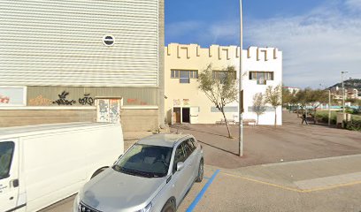 Escuela de baile Andanzas: Pasión y ritmo en movimiento ¡Descubre la magia del baile en Casa d'Andalusia Blanes!