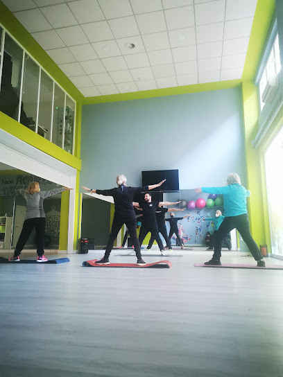 Escuela de baile Andanzas: Pasión y ritmo en movimiento ¡Vive la danza en Centro Vida Activa