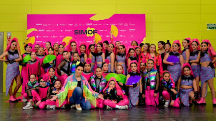 Escuela de baile Andanzas: Pasión y ritmo en movimiento ¡Siente la pasión por el baile en Sens