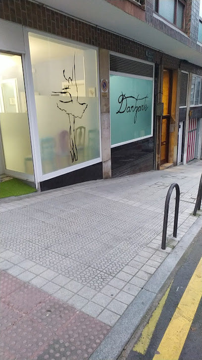 Escuela de baile Andanzas: Pasión y ritmo en movimiento Dantzarte: la academia de baile que triunfa en Getxo