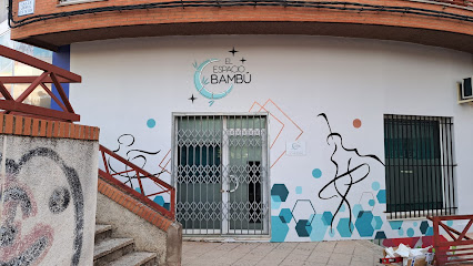 Escuela de baile Andanzas: Pasión y ritmo en movimiento ¡Siente la magia del baile en El Espacio Bambú