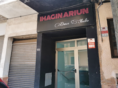 Escuela de baile Andanzas: Pasión y ritmo en movimiento Descubre la magia del baile en IMAGINARIUN Dance Studio