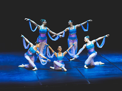 Aprende a bailar en Izansdance