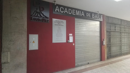 Escuela de baile Andanzas: Pasión y ritmo en movimiento ¡Aprende a bailar en Sevilla con la Academia Lucía Díez!