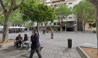 ¡Baila con pasión en la Academia Maica C.B. en Córdoba!