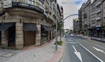 Escuela de baile Andanzas: Pasión y ritmo en movimiento ¡Descubre el ritmo en la Academia de Baile Nati Fleta en Ourense!