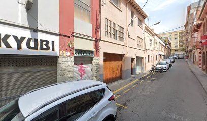 Escuela de baile Andanzas: Pasión y ritmo en movimiento ¡Siente la magia del baile en Academia Odette Ripollet!