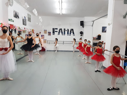 ¡Aprende a bailar con estilo en Academia Fama Fuengirola!