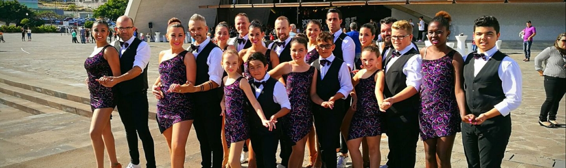 Escuela de baile Pura Salsa y Sabor: Ritmo y pasión