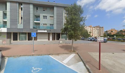 Escuela de baile Andanzas: Pasión y ritmo en movimiento ¡Brilla en la pista con Star Studios en Alicante!