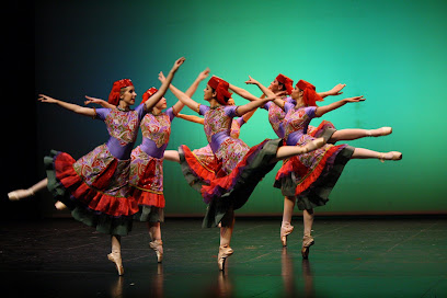 ¡Siente el ritmo en la Academia Tiempo Presente de Granada!