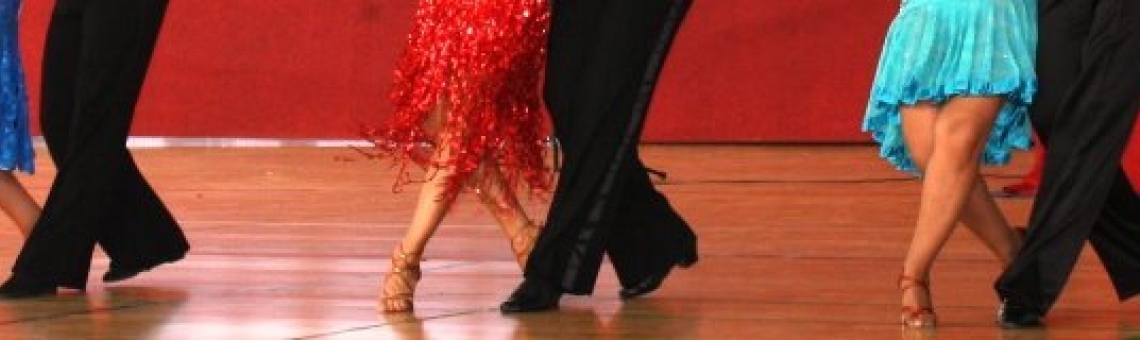 Escuela de baile Tinerdanza: pasión y ritmo en movimiento