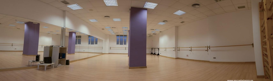 Escuela de baile Tres en Danza: Pasión y ritmo en movimiento