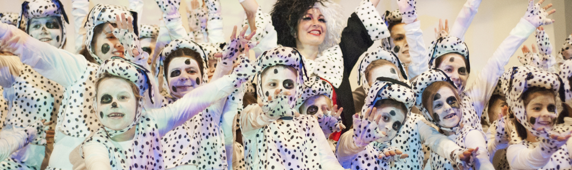 Escuela de baile Virginia Bernabeu: Pasión en movimiento