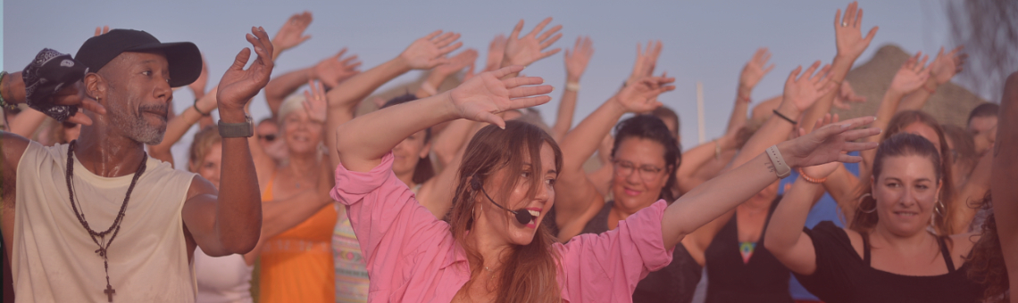 La Traviata Playa en Málaga es una sala de baile latina con ambiente playero ideal para disfrutar de la salsa y la bachata.