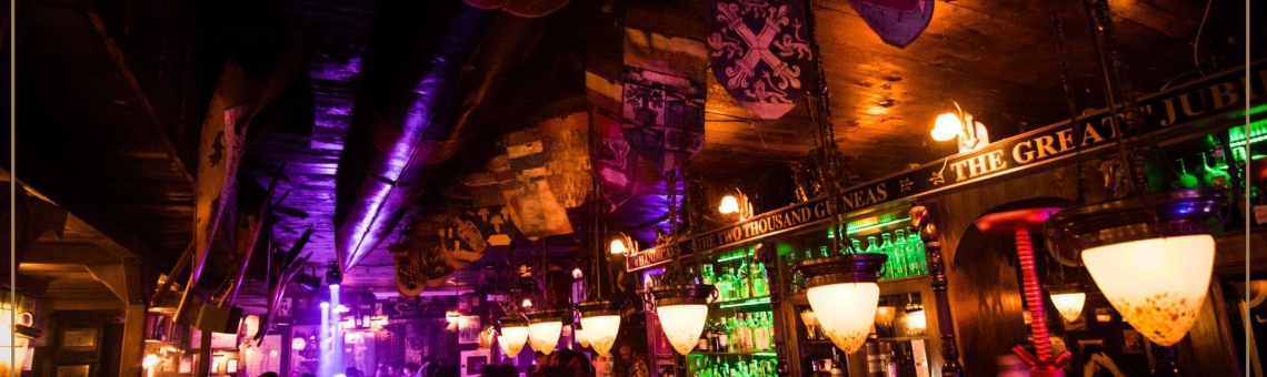La Sala de baile Legend en Lérida es un lugar emblemático para disfrutar de la salsa y bachata en un ambiente vibrante y acogedor.