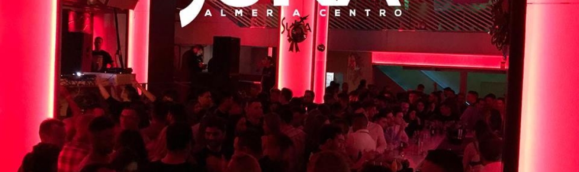 Suka Almería en Almería es una sala de baile latina que ofrece clases de salsa y bachata