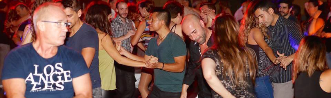 La sala de baile Tropicana Discoteca en Alginet es un espacio vibrante y acogedor donde disfrutar de la mejor salsa y bachata.