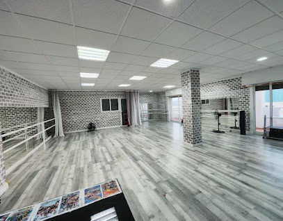 Escuela de baile Joshua e Iris Dance Academy