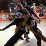 Escuela de baile Guitart: Pasión y ritmo en cada paso