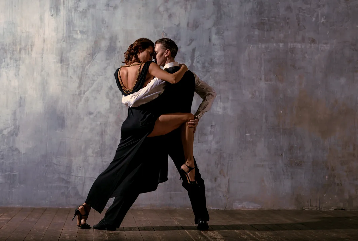 Imagen de Portada de Las 6 Mejores Clases de Salsa y Bachata en Castelldefels