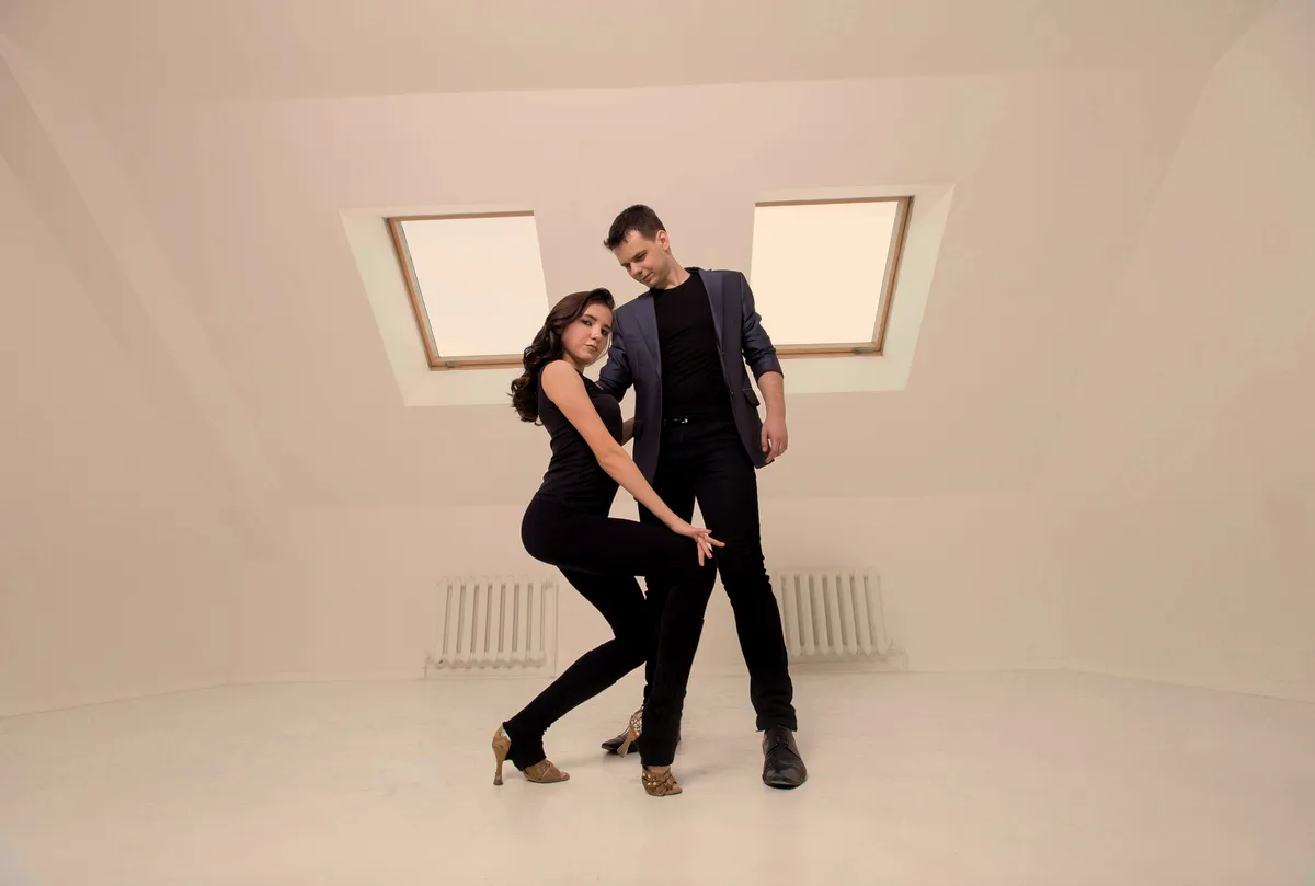 Imagen de Portada de Las 7 Mejores Clases de Salsa y Bachata en Torrelavega
